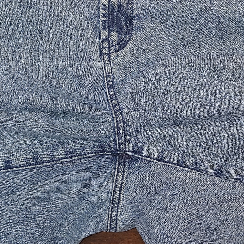 Stretch Acid Wash Jeans, Size 12P - Picture 4 of 6